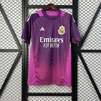 Real Madrid Football Jersey Goalkeeper Custom Shirt 2025/26