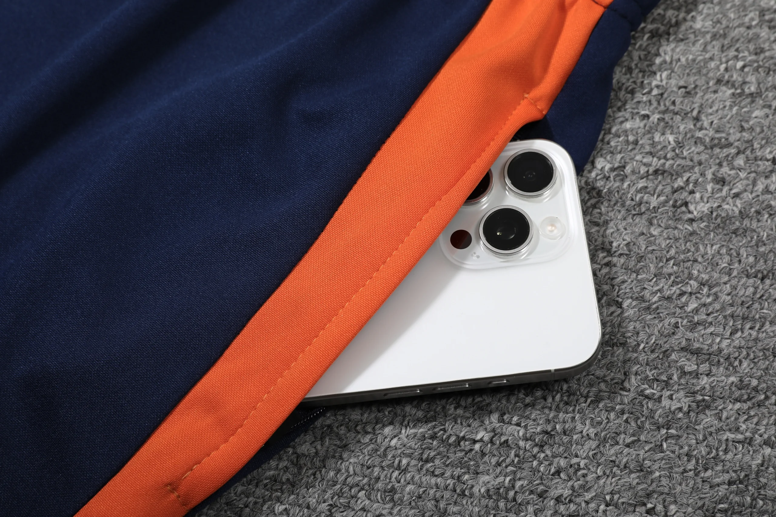 Juventus Training Kit (Polo+Pants) 2025/26 - Image 2