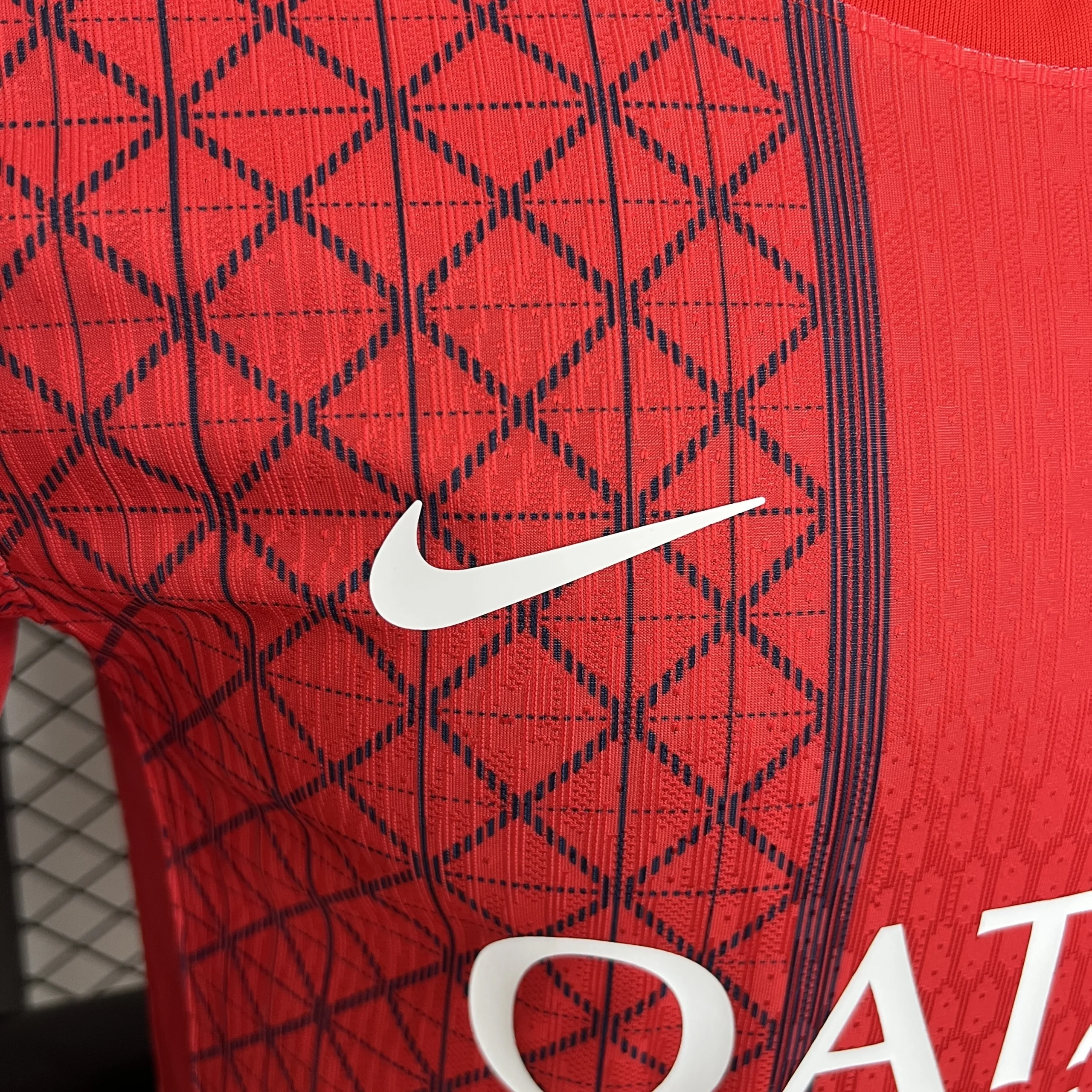 Soccer Jersey PSG Pre-Match Shirt 2025/26 - Image 3