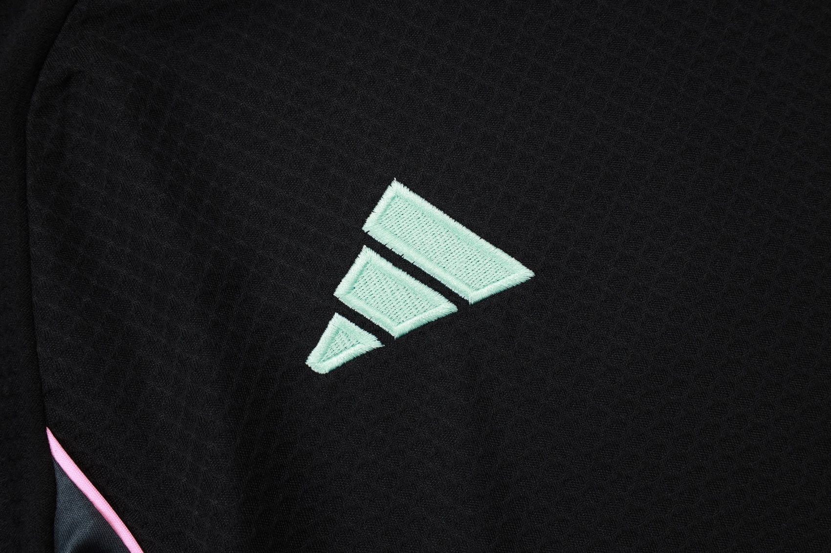 Juventus Training Jersey Kit Black 2025/26 - Image 5