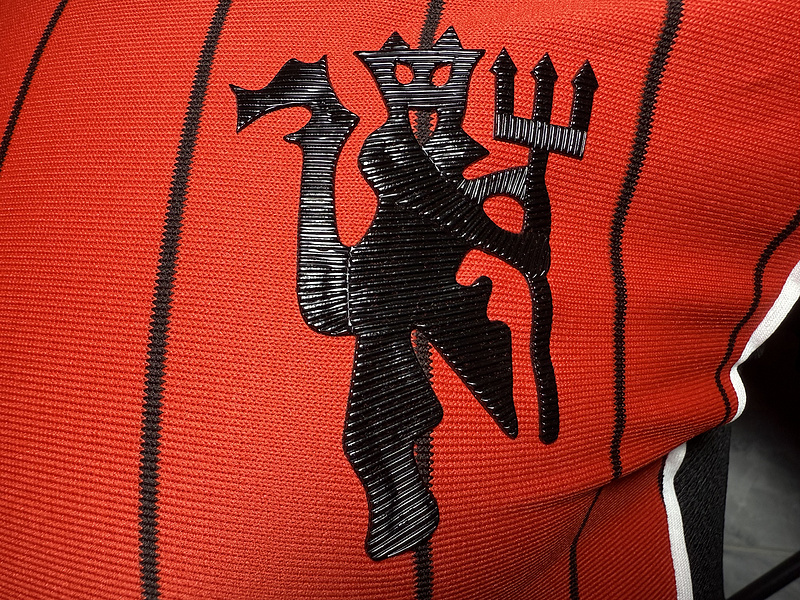 Manchester United x US Pack Baseball Jersey Shirt 2025/26 - Image 4