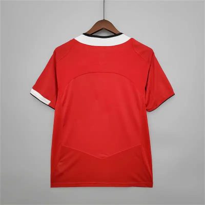 Alternative view of Manchester United Retro Home Football Jersey Shirt 2004/06