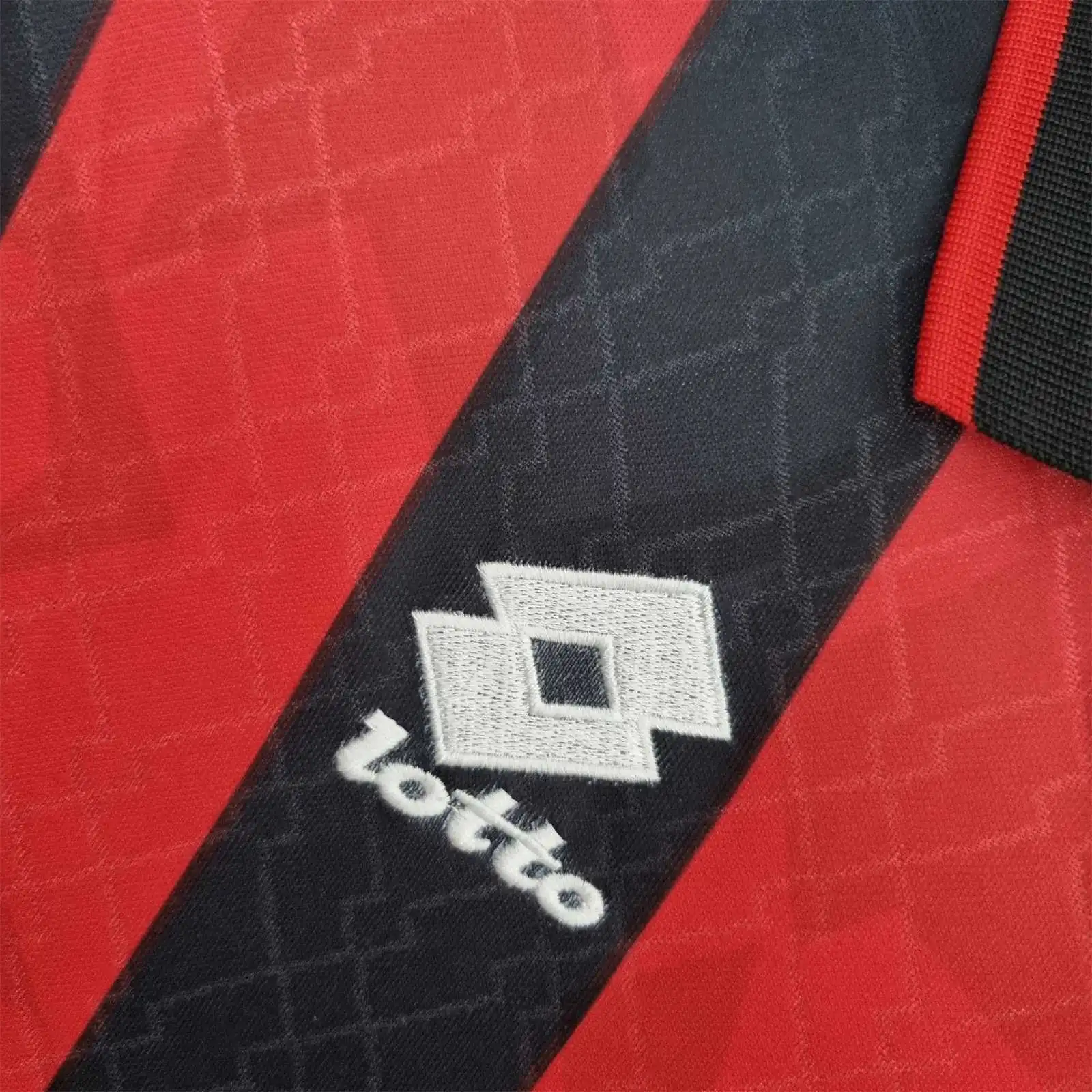 AC Milan Retro Soccer Jersey Home Custom Shirt 1995/96 - Image 4