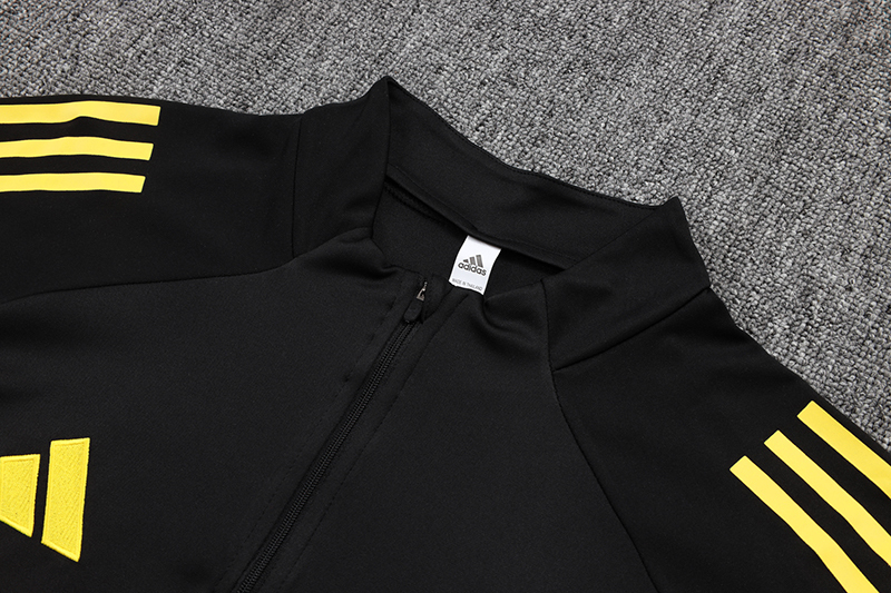 Manchester United Training Kit (Sweatshirt+Pants) Black 2025/26 - Image 4