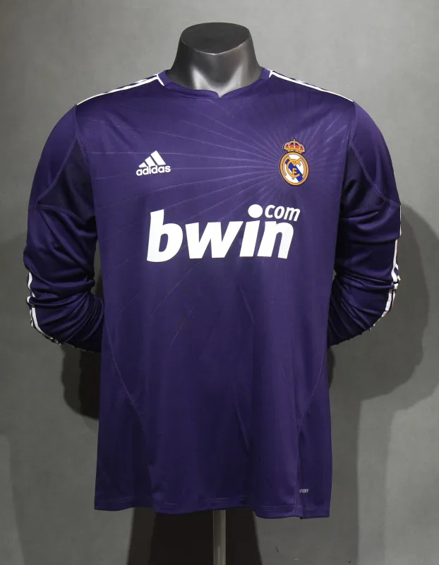 Real Madrid Retro Jersey Third Away Long Sleeve Soccer Shirt 2010/11