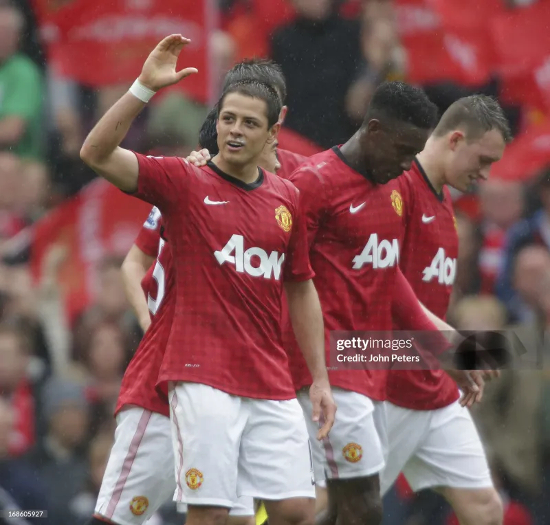 Manchester United Retro Home Football Jersey Shirt 2012/13 - Image 6