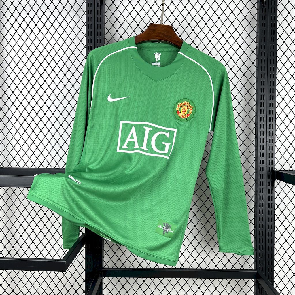 Manchester United Retro Green Goalkeeper Long Sleeve Football Jersey Shirt 2007/08