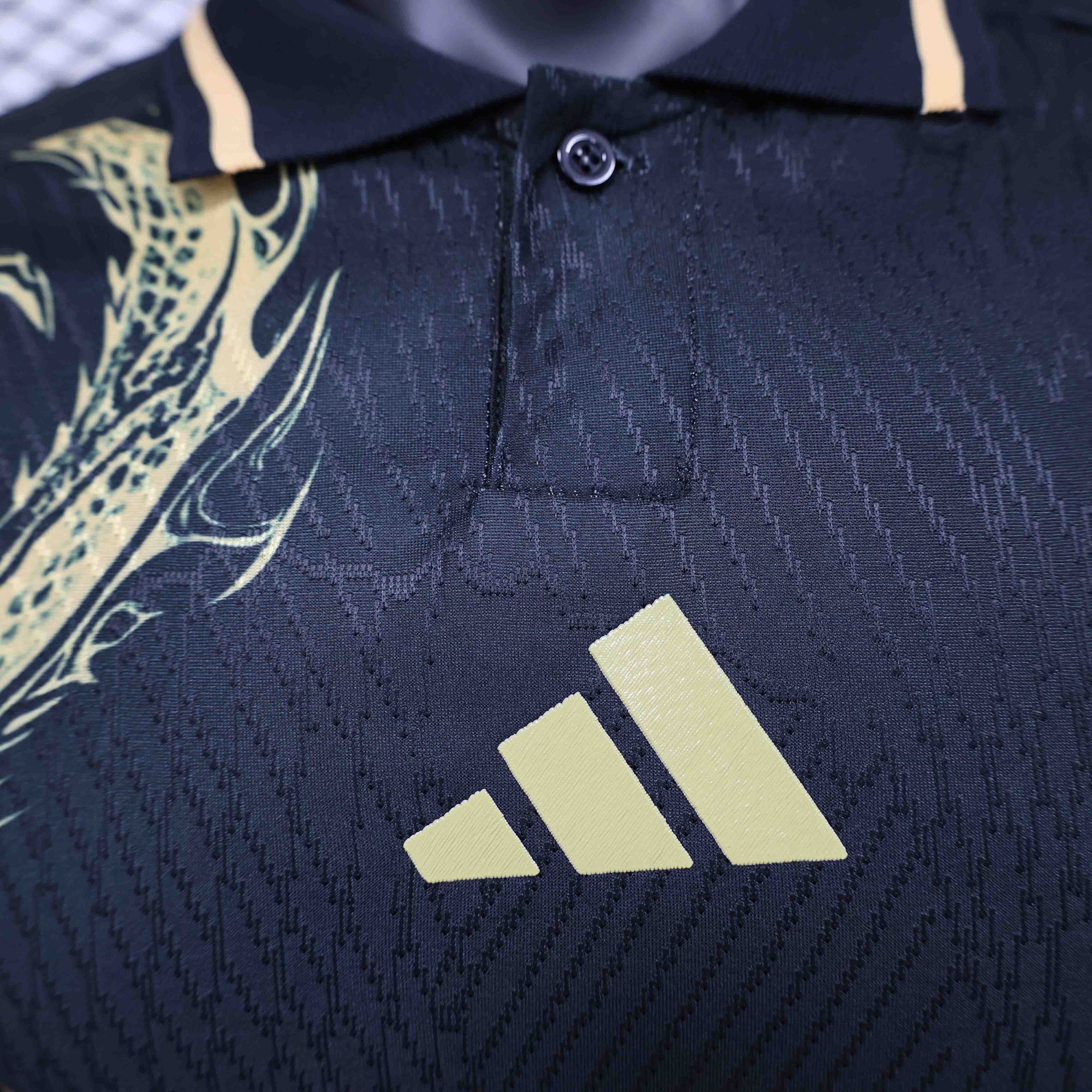 Real Madrid Soccer Jersey Golden Dragon Special Edition Shirt 2024/25 - Image 4