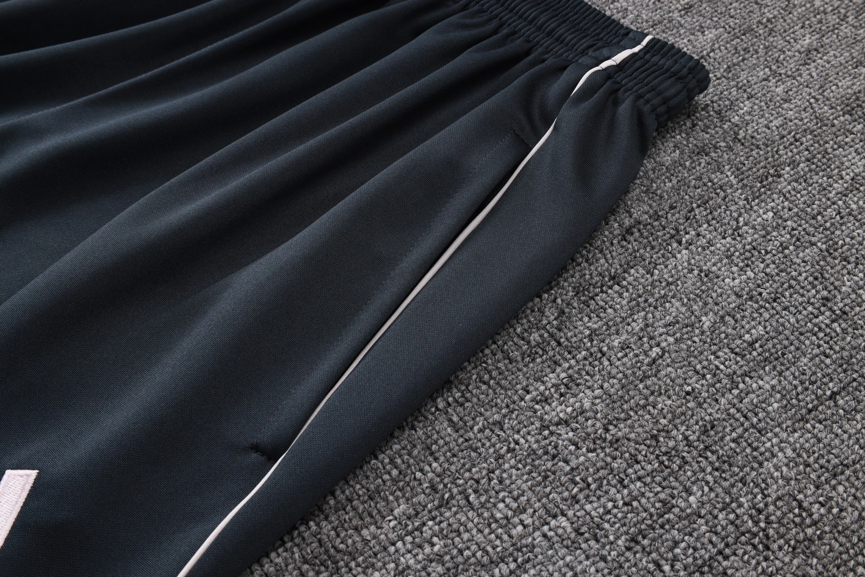 Real Madrid Training Kit (Jacket+Pants) Deep Grey 2025/26 - Image 4