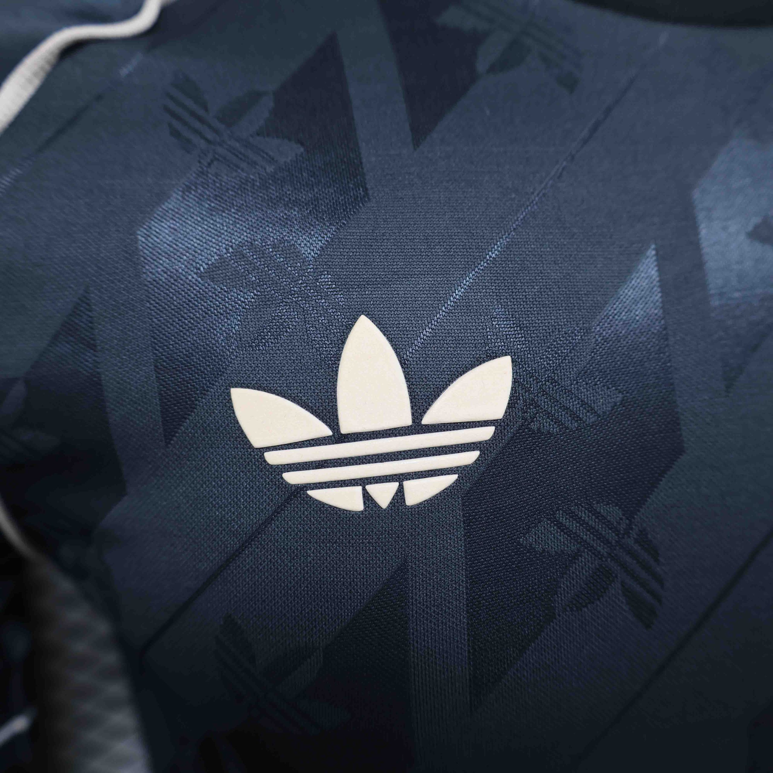 Real Madrid Soccer Jersey Retro Style Special Edition Shirt 2024/25 - Image 4