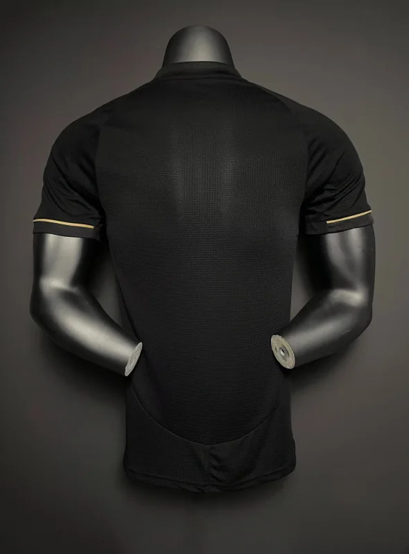 Liverpool Football Jersey Special Edition Shirt 2025/26 - Image 2