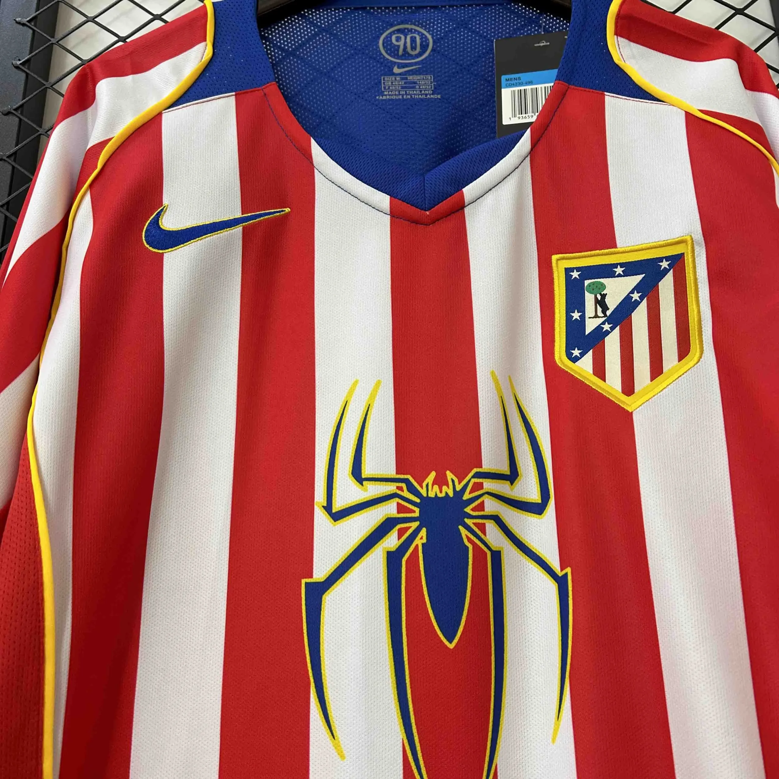 Atletico Madrid Retro Soccer Jersey Home Long Sleeve Shirt 2004/05 - Image 4