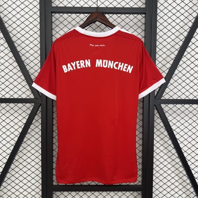 Alternative view of Bayern Munich Retro Jersey Home Soccer Shirt 2017-2018