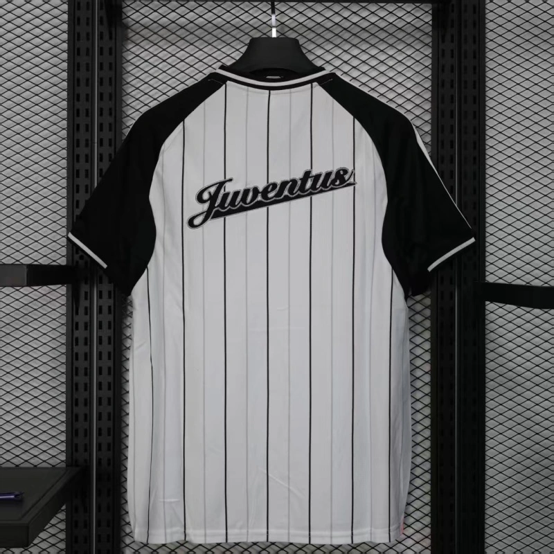 Juventus x US Pack Baseball Custom Shirt 2025/26 - Image 2