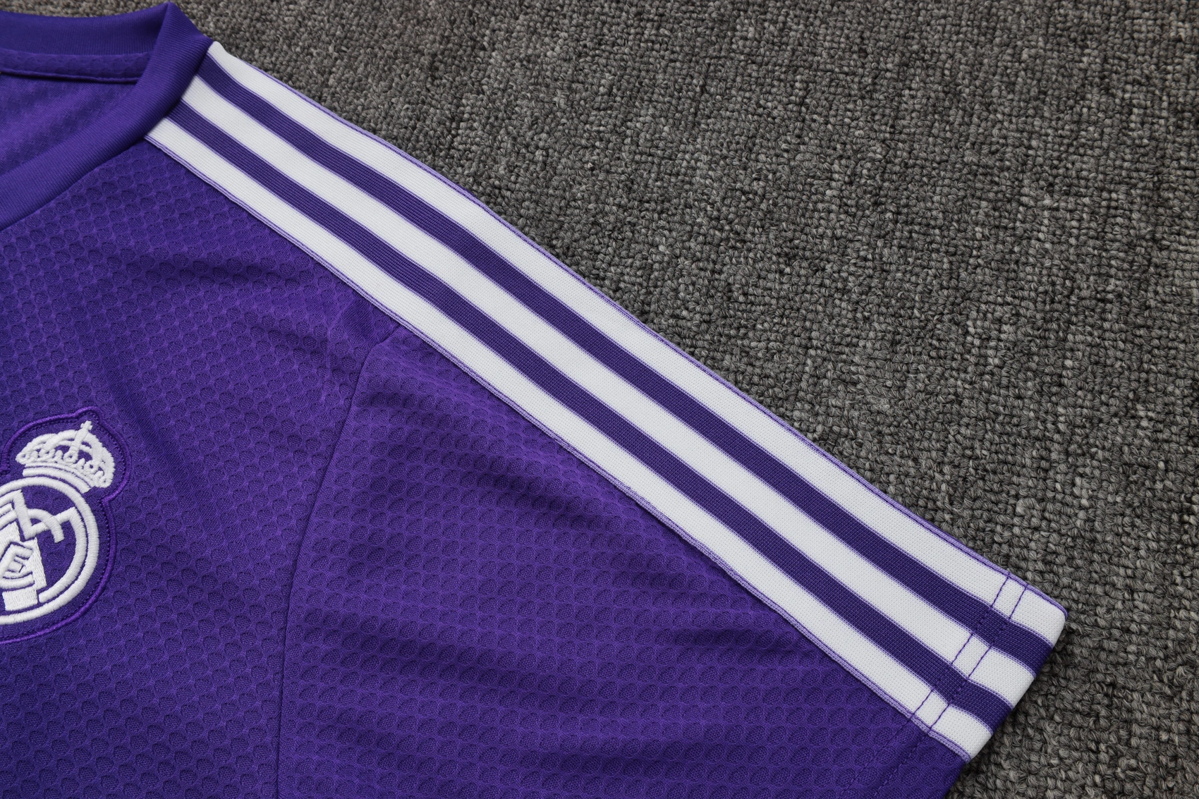 Real Madrid Training Jersey Kit Purple 2025/26 - Image 5