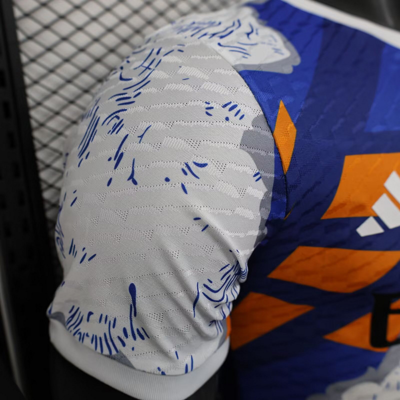 Real Madrid Soccer Jersey Special Edition Shirt 2025/26 - Image 5