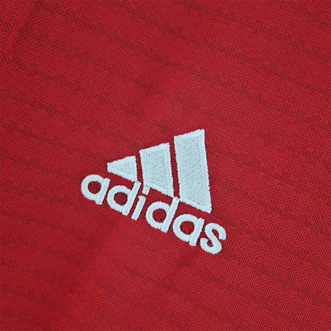 Manchester United Retro Home Football Jersey Shirt 2018/19 - Image 4