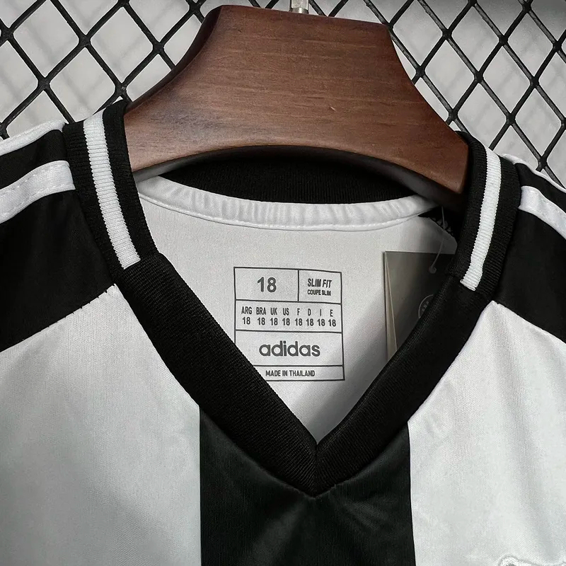 Newcastle United Football Jersey Home Kids Kit Jersey+Shorts 2024/25 - Image 4