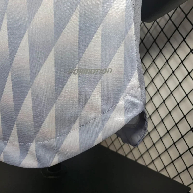 Liverpool Football Jersey Special Edition Shirt 2024/25 - Image 5