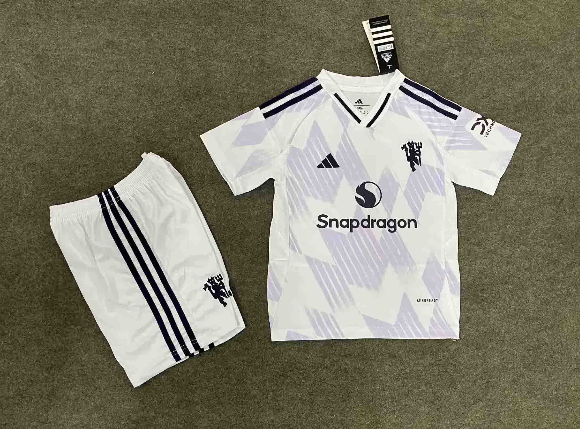 Manchester United Away Kids Kit Jersey+Shorts 2025/26