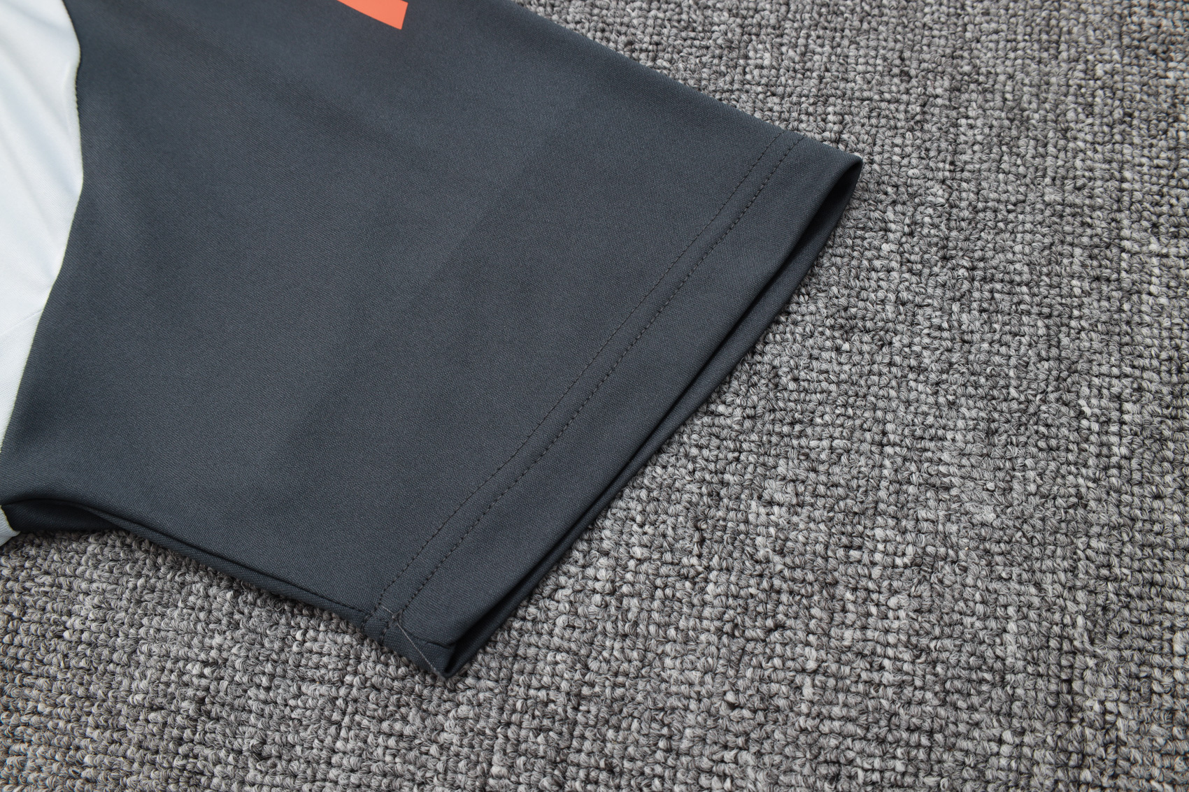 Benfica Training Kit (Polo+Pants) Gray 2025/26 - Image 3