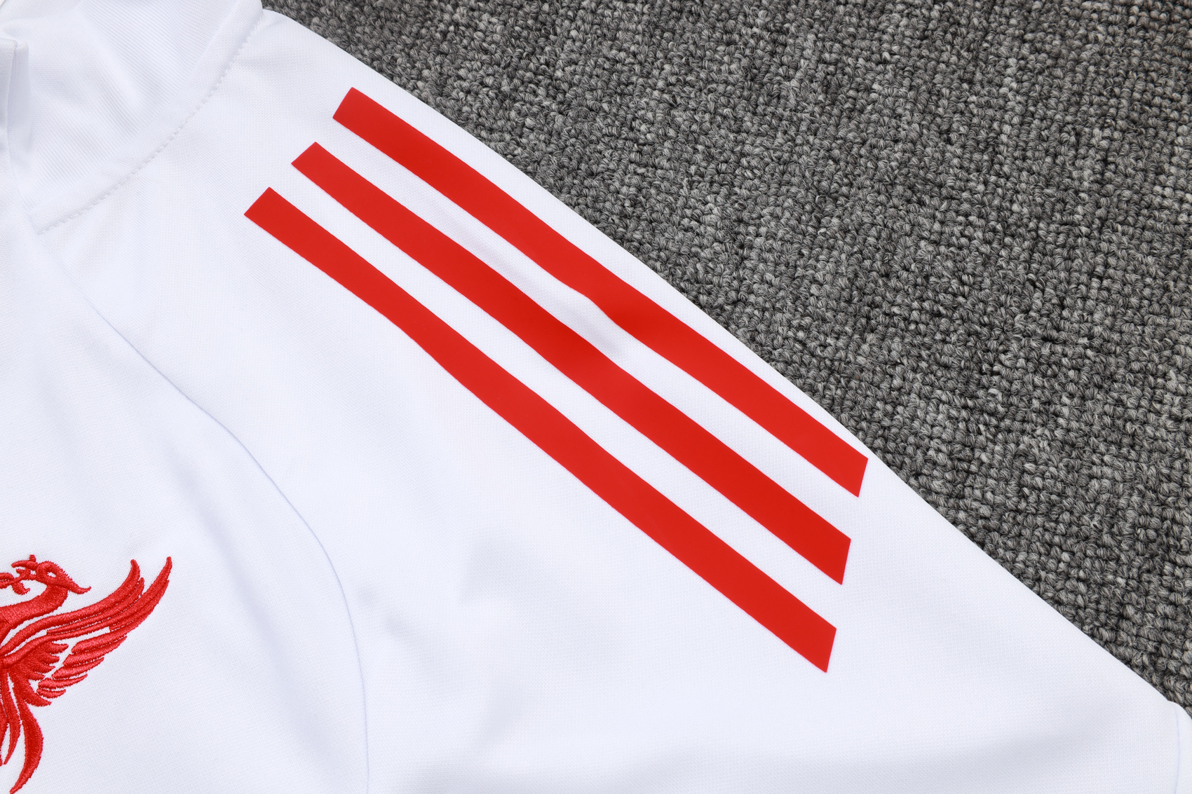 Liverpool Training Kit (Jacket+Pants) White 2025/26 - Image 5