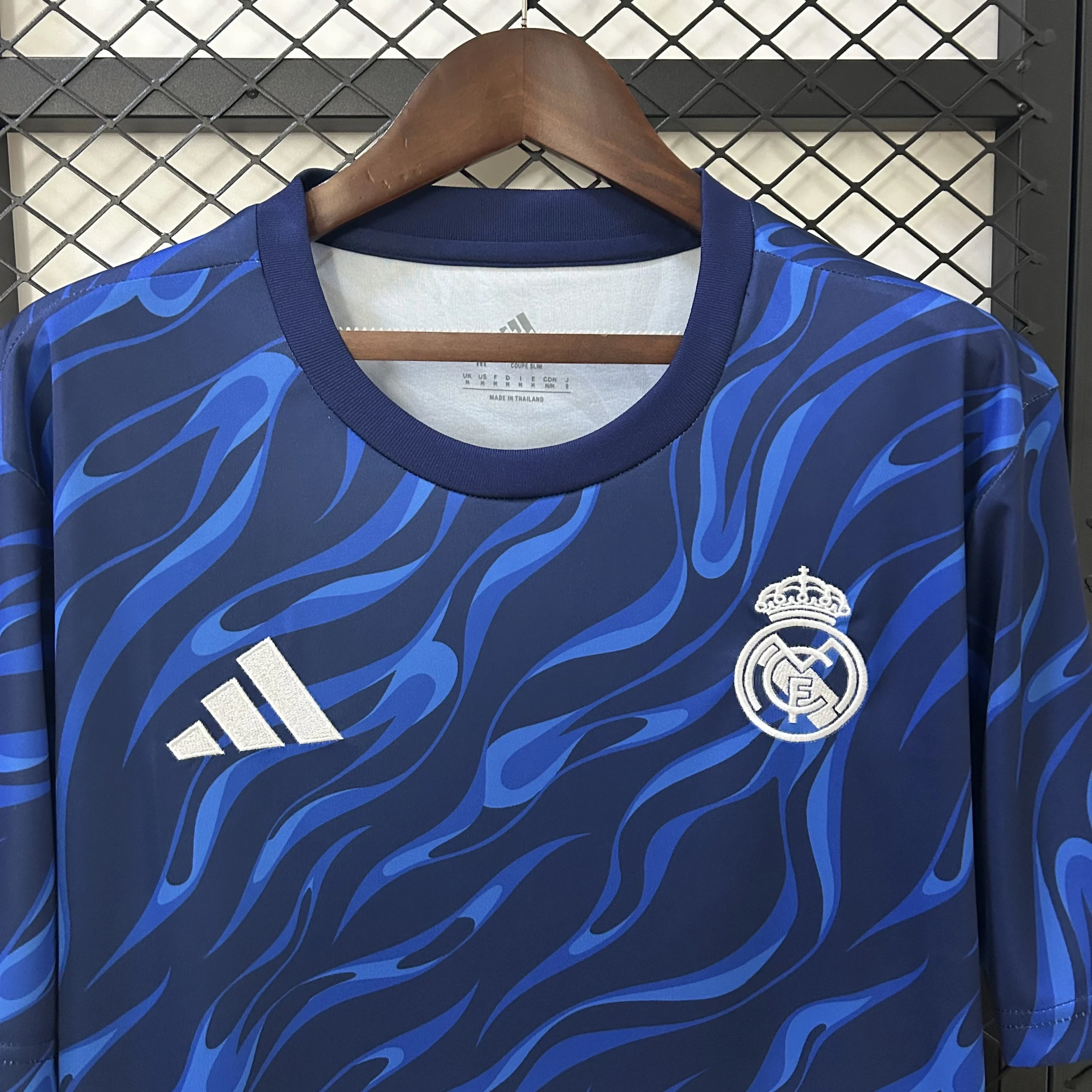 Real Madrid Soccer Jersey Training Custom Shirt 2025/26 - Image 4