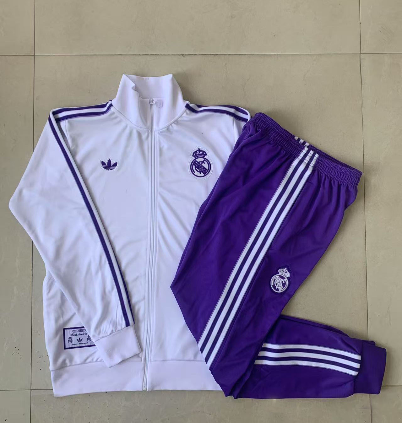 Kids Real Madrid Training Kit (Jacket+Pants) White 2025/26 - Image 2