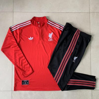 Alternative view of Kids Liverpool Training Kit (Sweatshirt+Pants) Red 2025/26