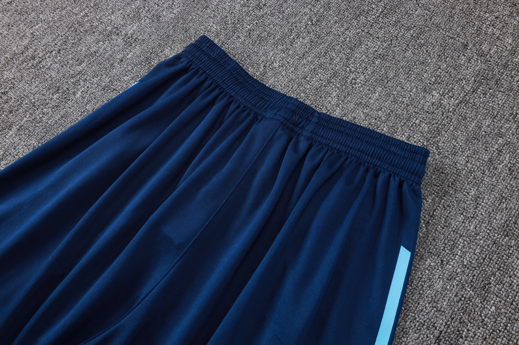 Arsenal Sleeveless Training Kit Blue 2025/26 - Image 3