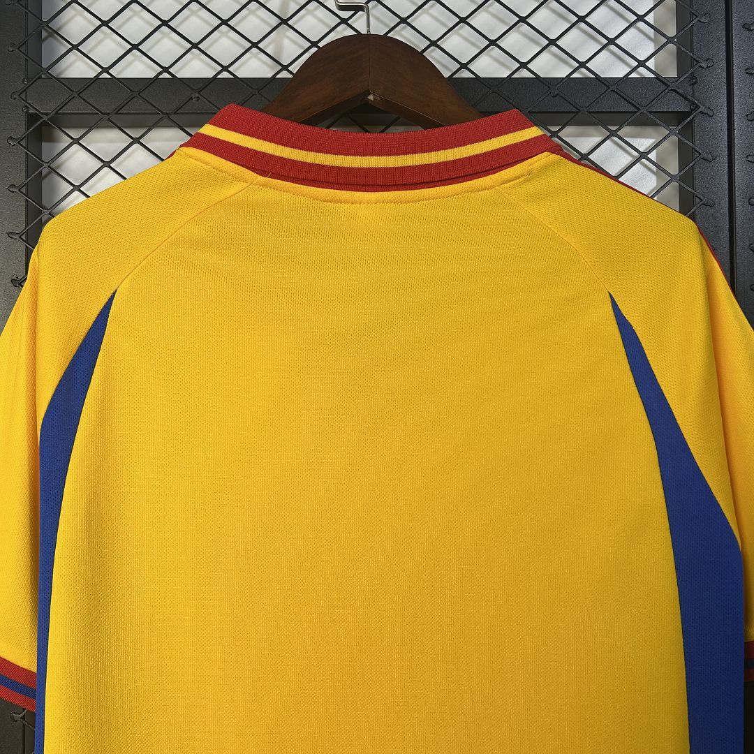 Romania Soccer Jersey Home Retro Jersey 2000 - Image 4