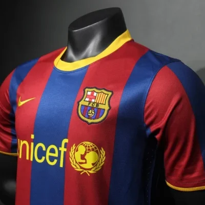 Alternative view of Barcelona Retro Jersey Home Soccer Shirt 2010-11