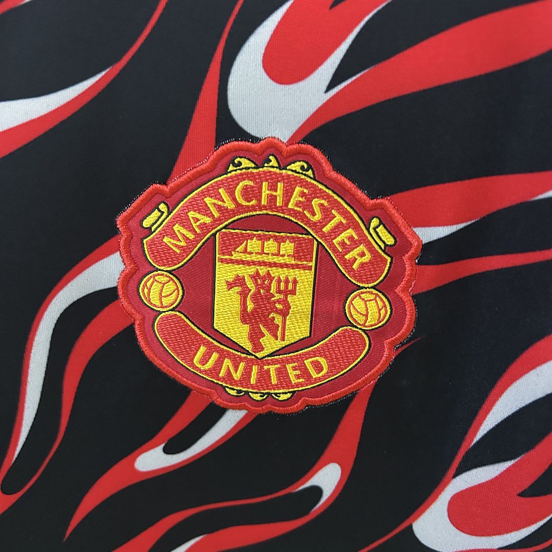 Manchester United Pre-Match Football Jersey Shirt 2025/26 - Image 5