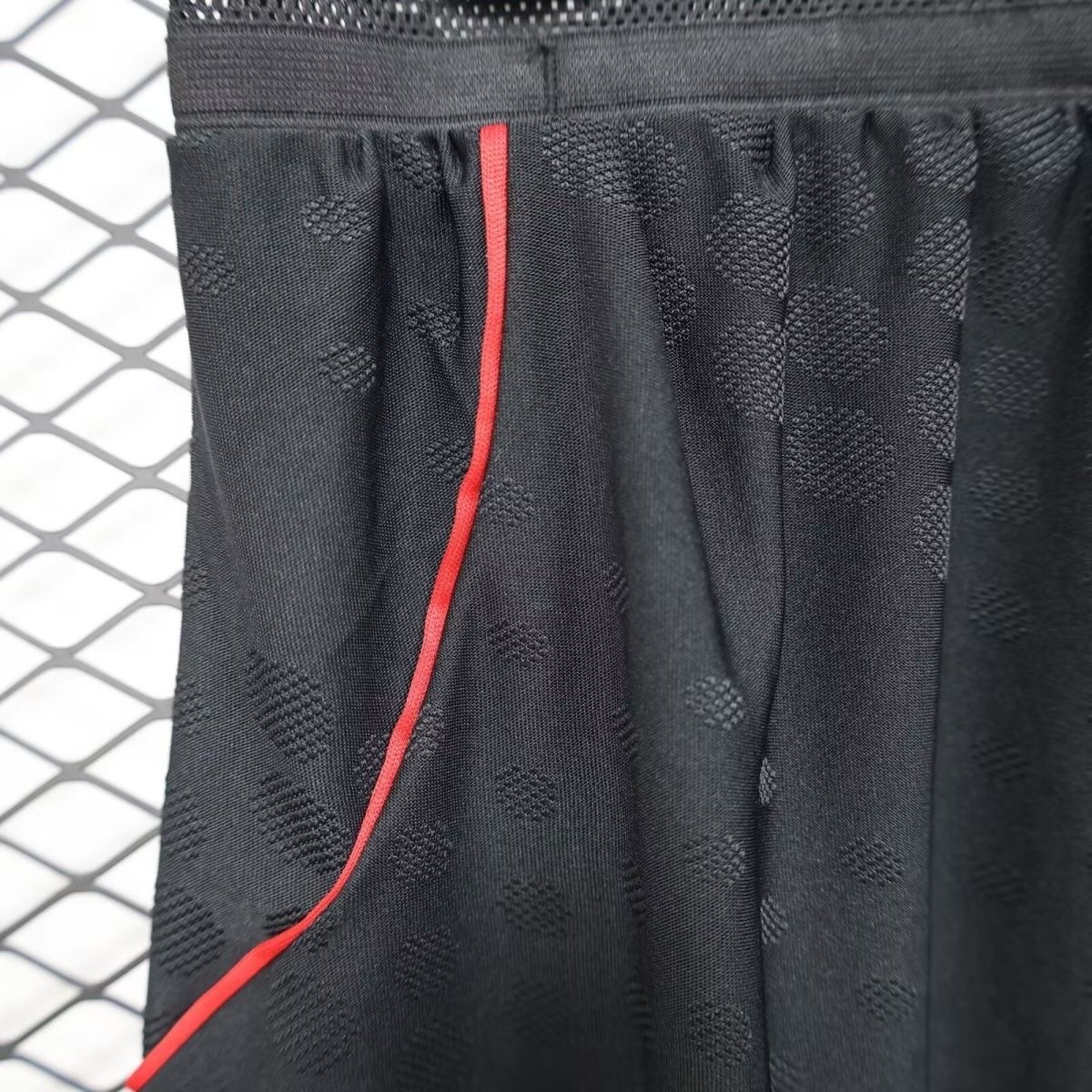 Liverpool Football Jersey Away Shorts 2025/26 - Image 5