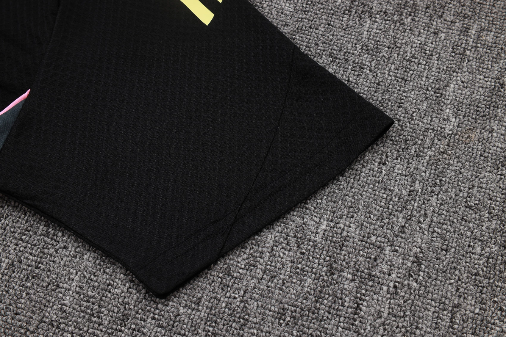 Juventus Training Jersey Kit Black 2025/26 - Image 2