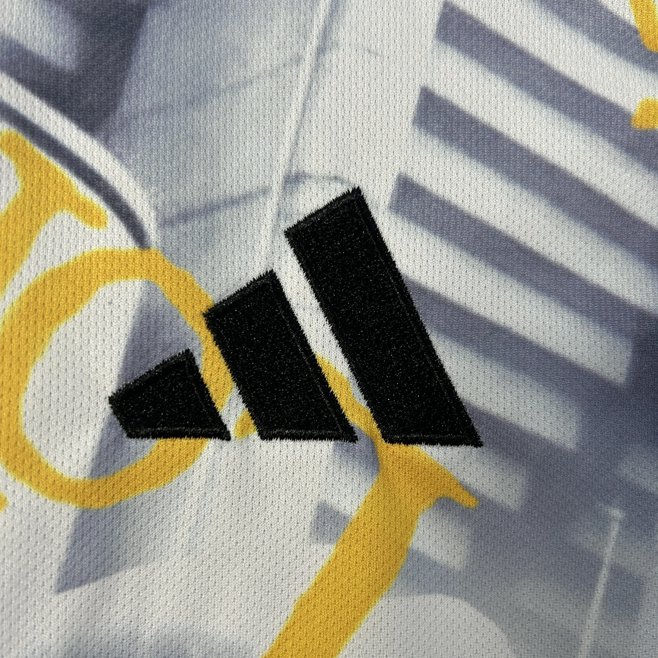 Real Madrid Soccer Jersey Special Edition Custom Shirt 2025/26 - Image 5