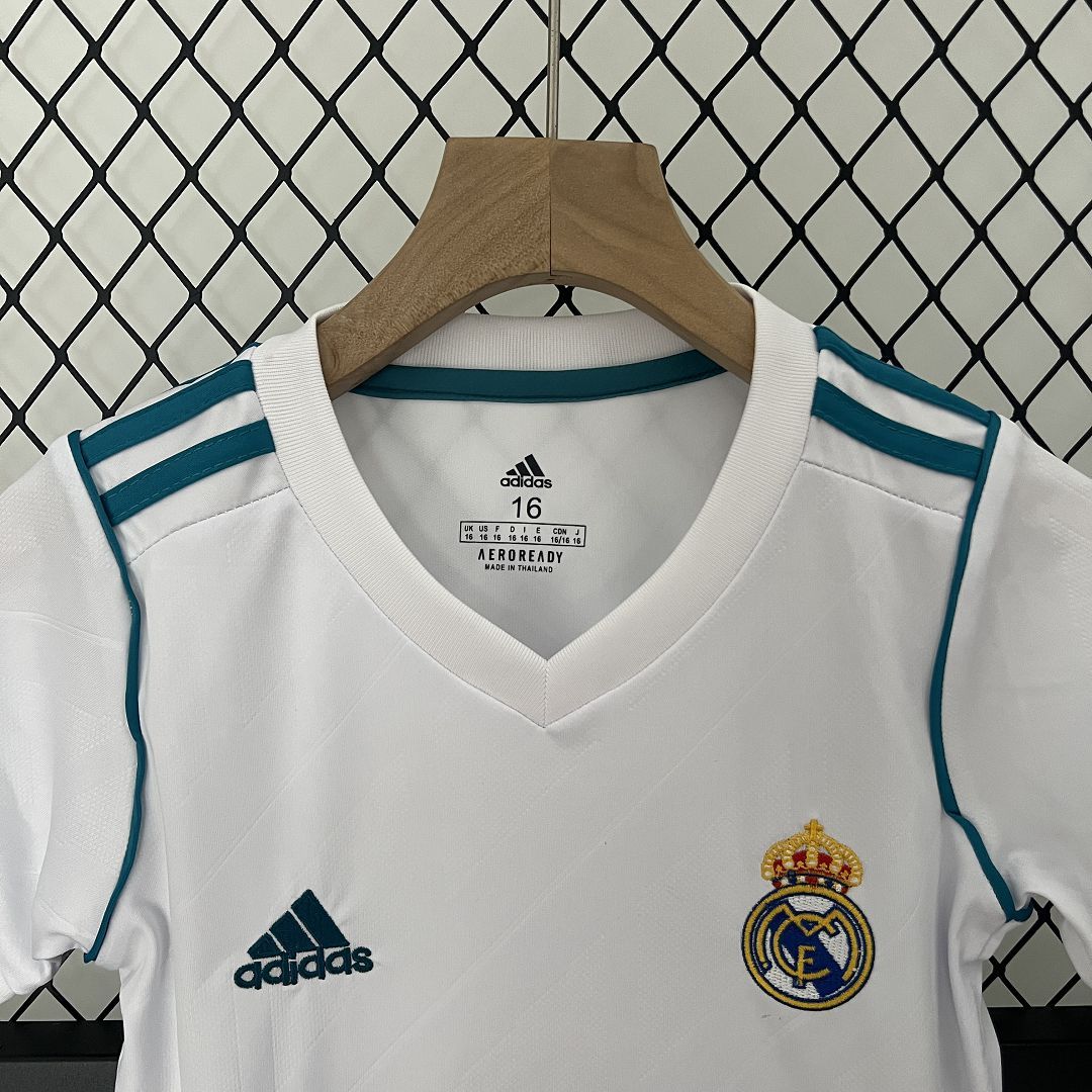 Real Madrid Retro Jersey Home Kids Kit Jersey+Shorts 2017/18 - Image 3