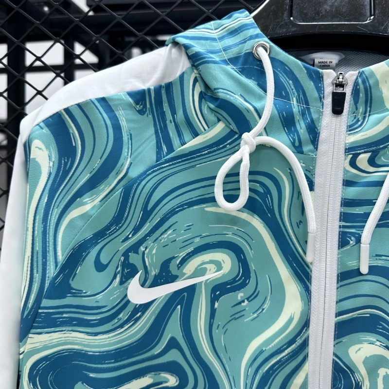 Atletico Madrid Windbreaker Jacket 2025/26 - Image 4