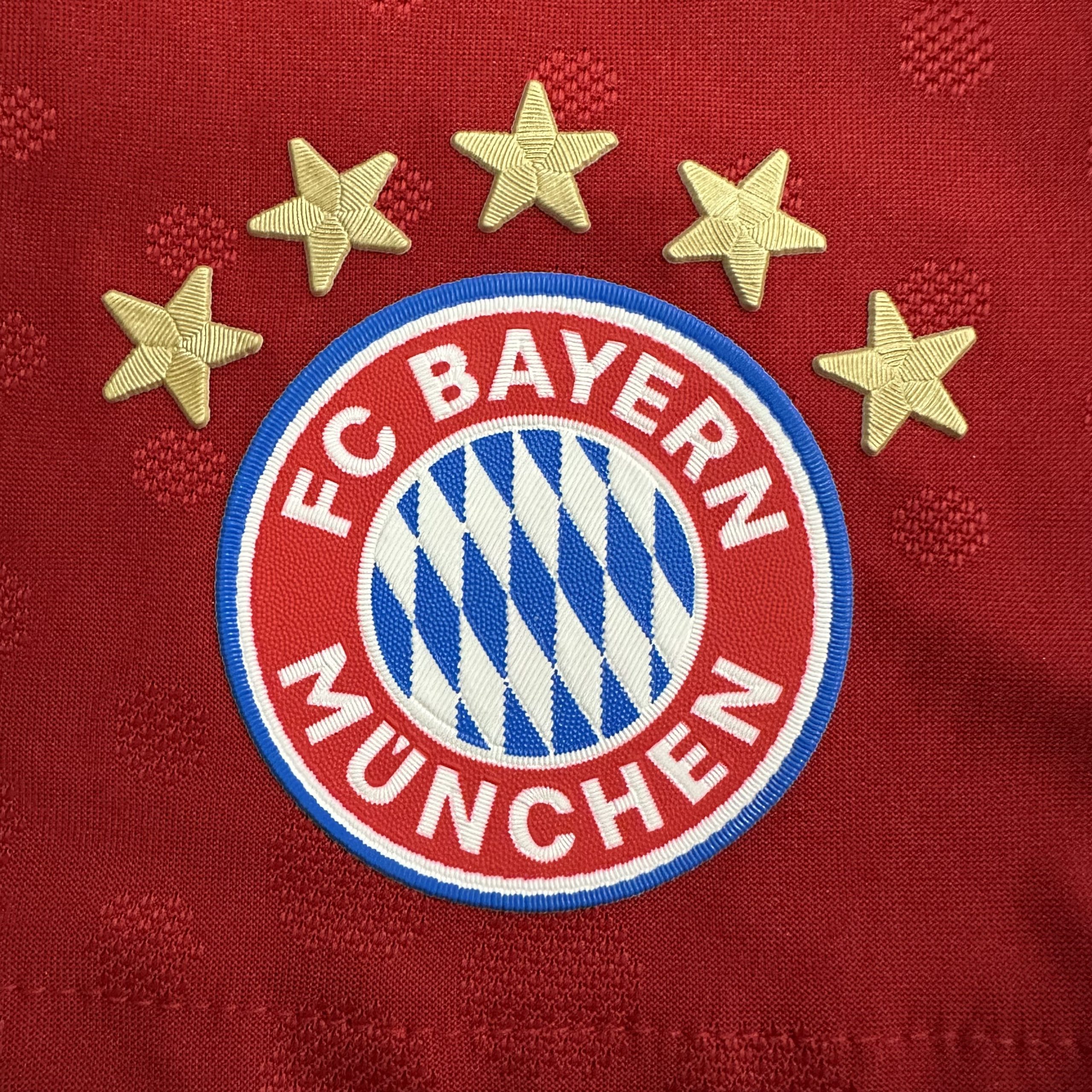 Bayern Munich Soccer Home Shorts 2025/26 - Image 3