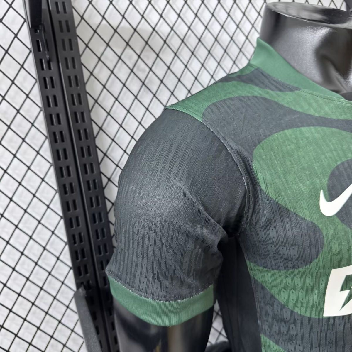 Sporting CP Soccer Jersey Fifth Away Shirt 2025/26 - Image 4