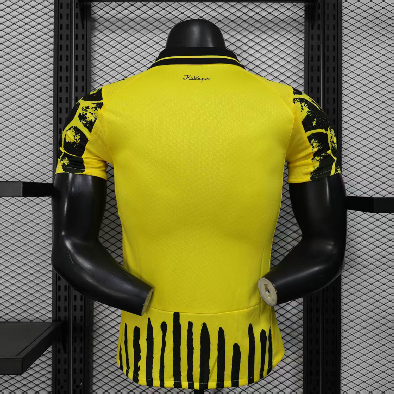 Borussia Dortmund Special Jersey Player Version 2025/26 - Image 2