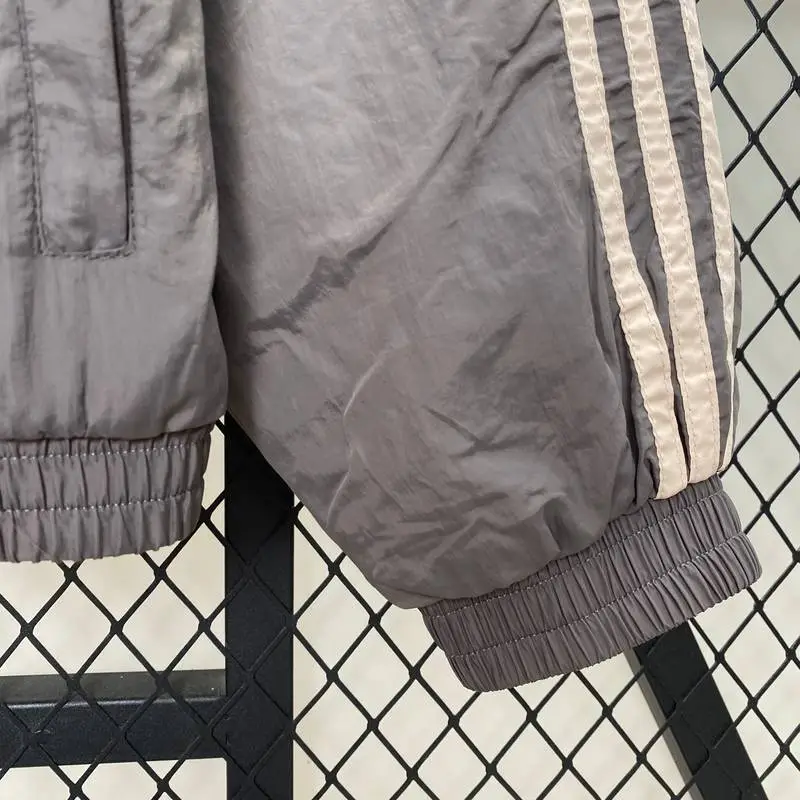 Real Madrid Windbreaker (Top) 2024/25 - Image 6