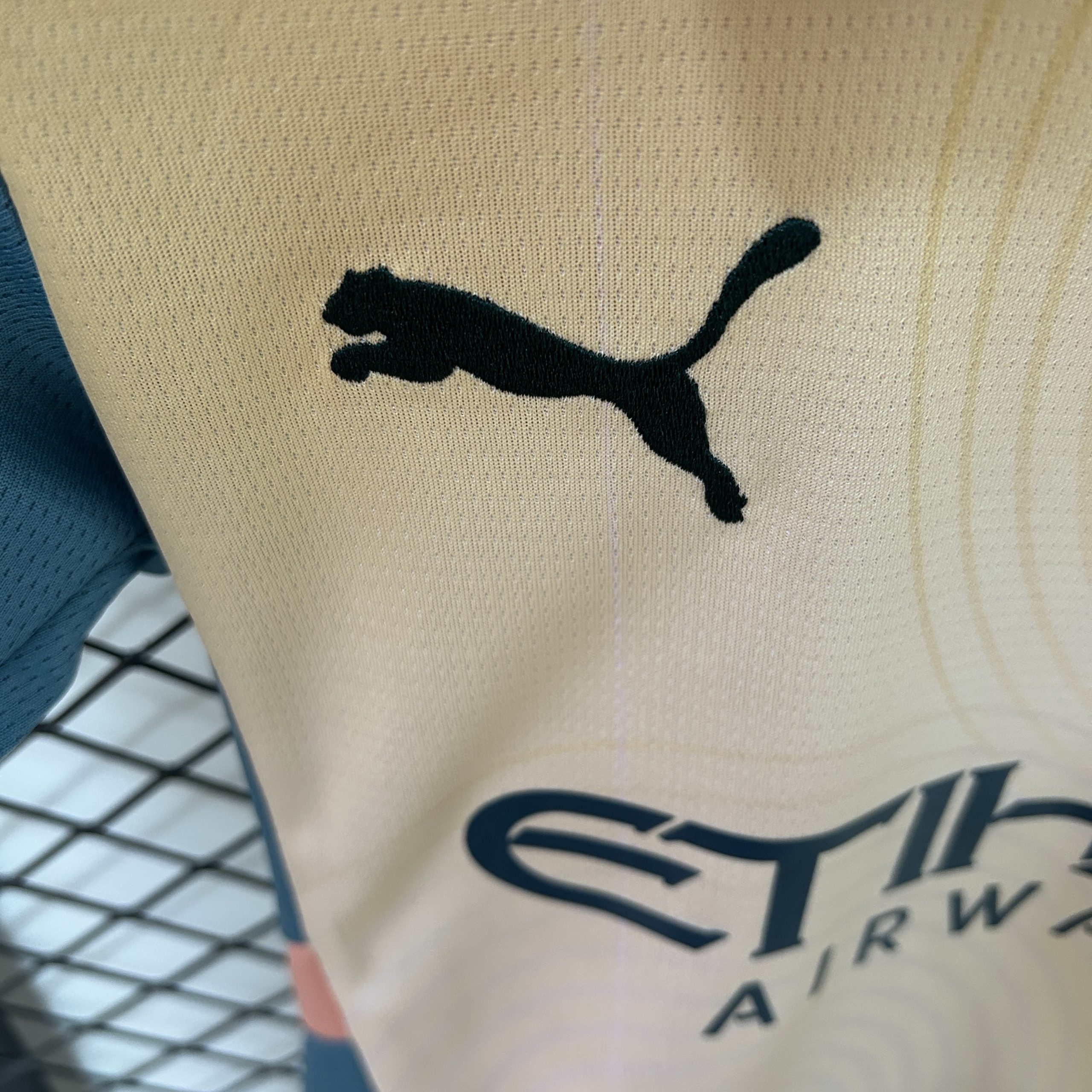 Manchester City Fourth Away Kids Kit Jersey+Shorts 2024/25 - Image 4