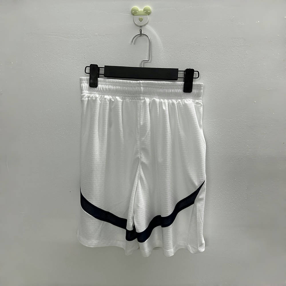 Manchester City Home Football Shorts 2024/25 - Image 2