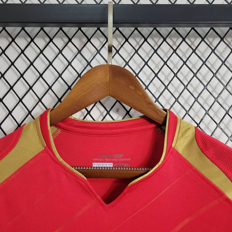 Liverpool Retro Football Jersey Home Custom Shirt 2005/06 - Image 3