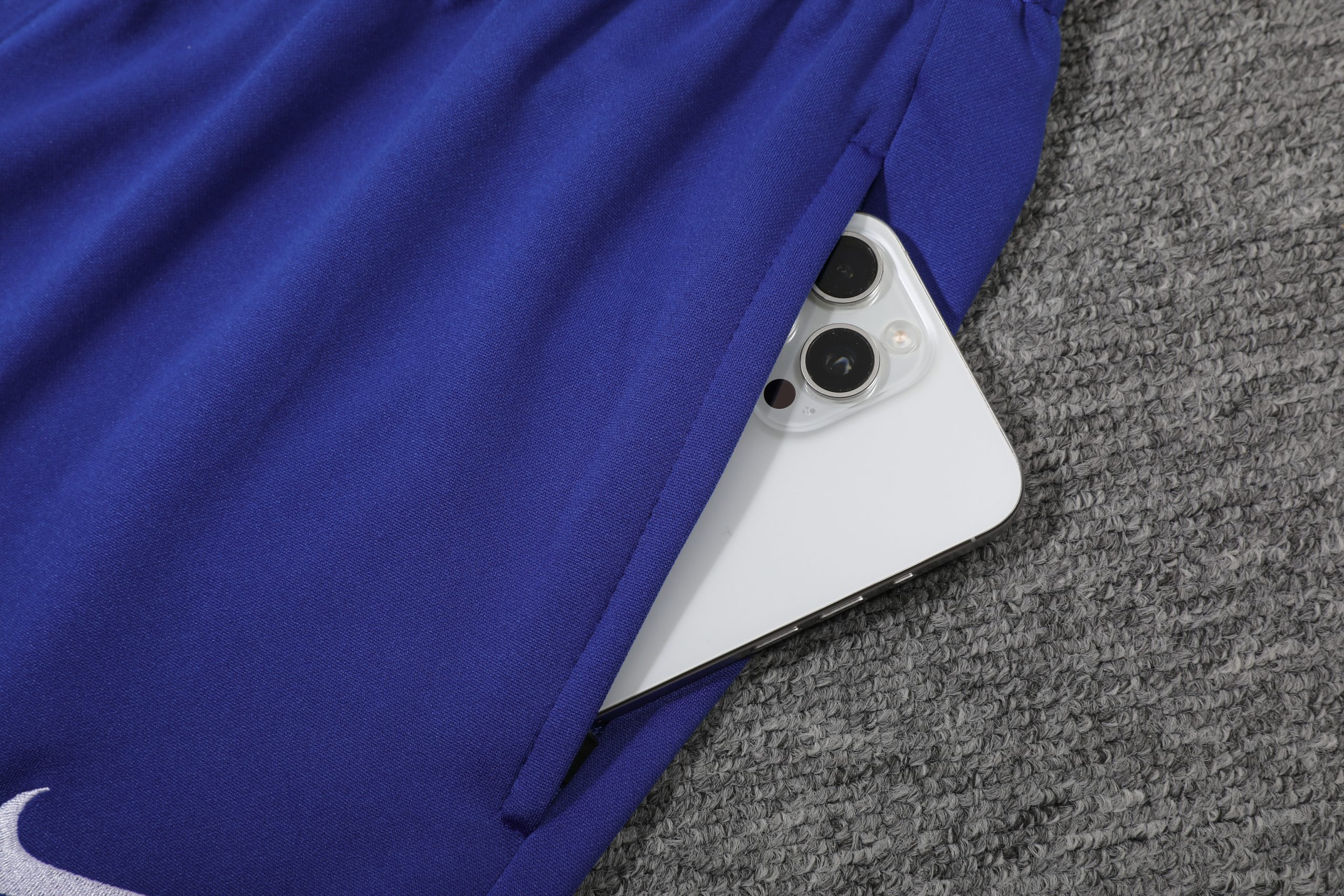 France Retro Training Kit (Polo+Pants) 2025 - Image 4