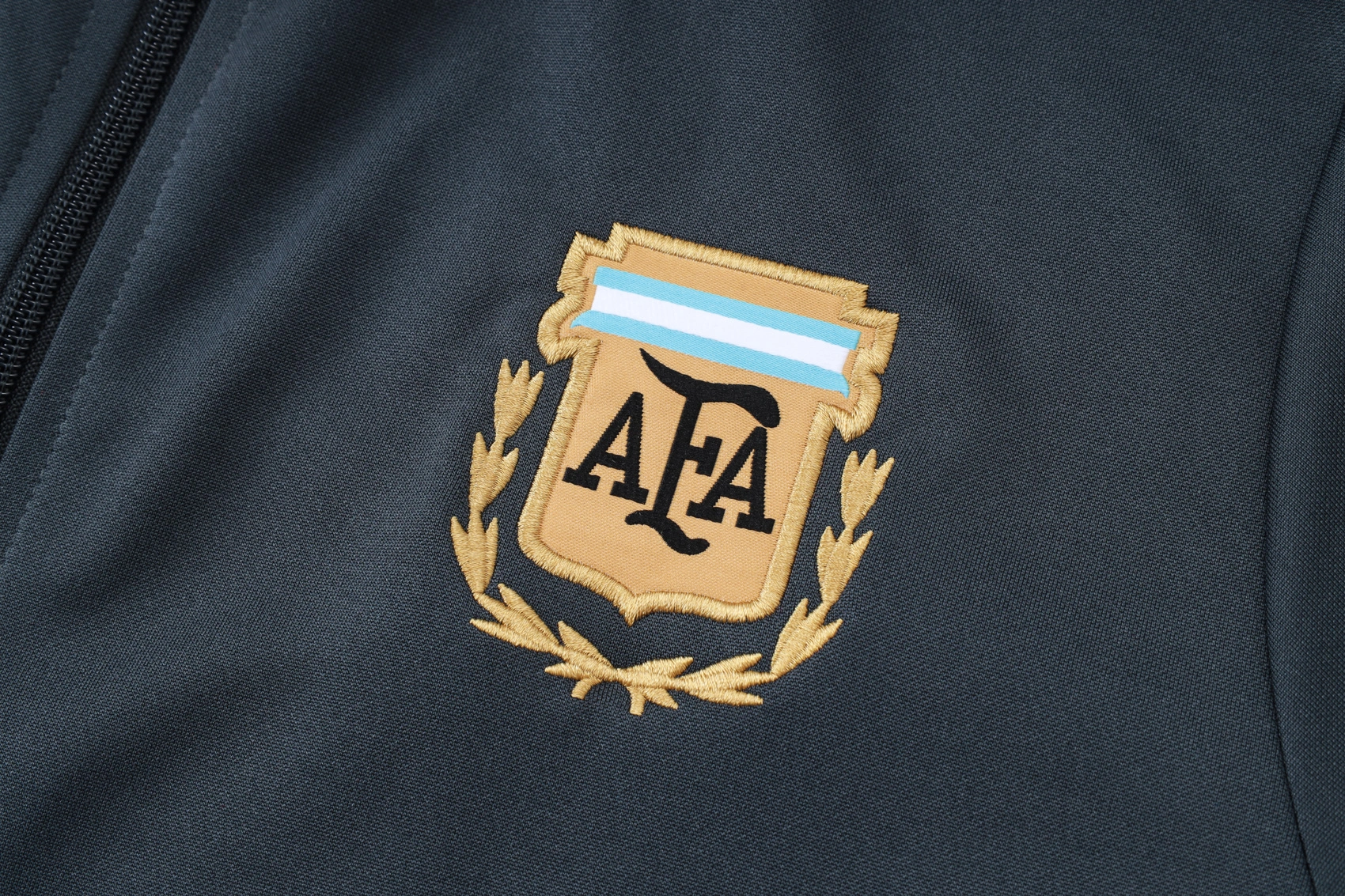 Argentina Training Kit (Jacket+Pants) Deep Grey 2025 - Image 4