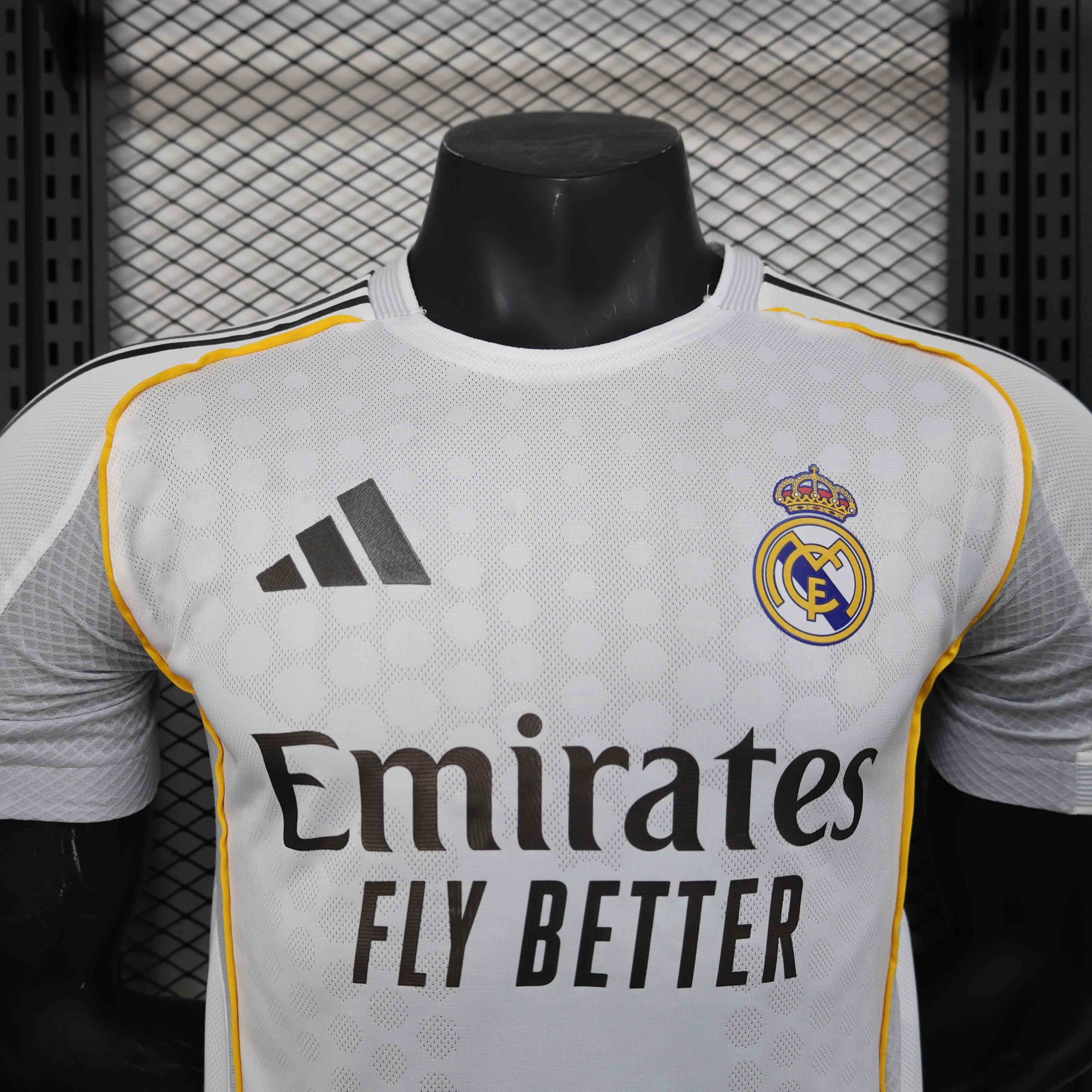 Real Madrid Soccer Jersey Home Shirt 2025/26 - Image 6