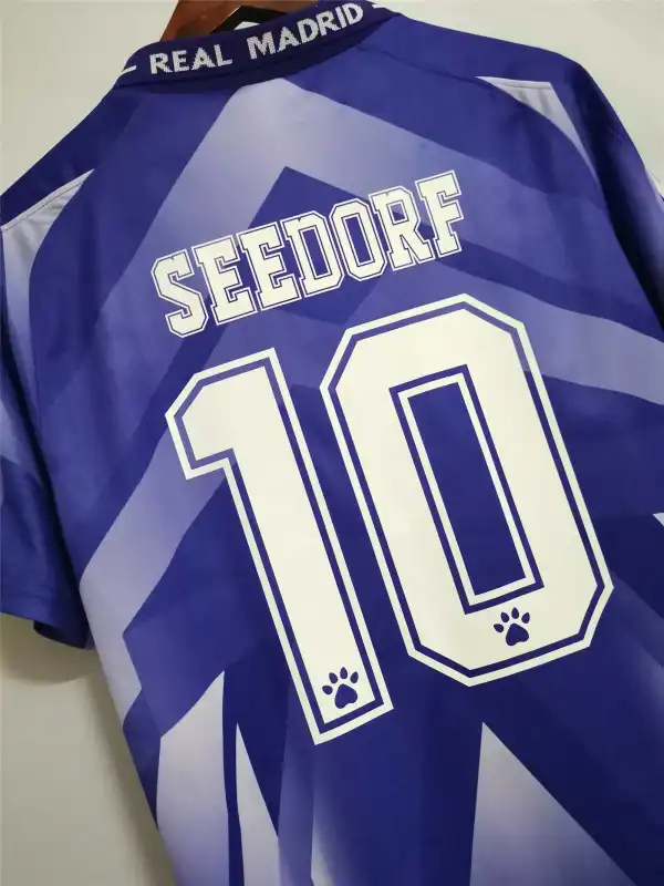 Real Madrid Retro Jersey Away Custom Soccer Shirt 1996-97 - Image 4