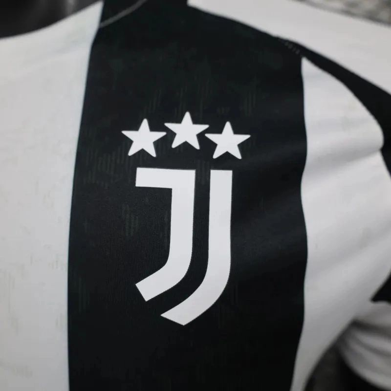 Juventus Soccer Jersey Home Shirt 2024/25 - Image 5